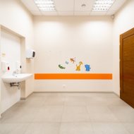 Podnajmę cztery gotowe gabinety lekarskie Oś.Leśne
