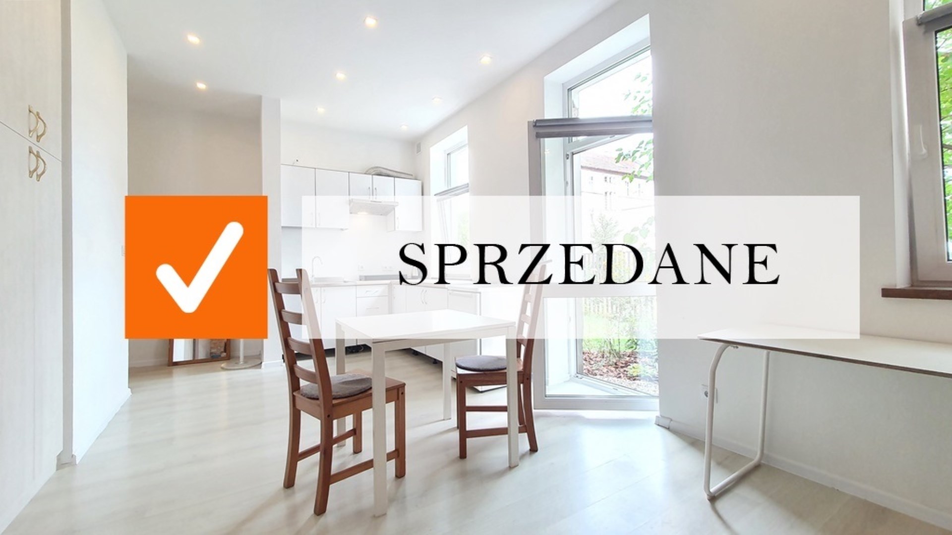 Dla singla, jasna kawalerka kamienica 32 m2 