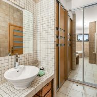 Komfortowy apartament w Śródmieściu z m.postojowym