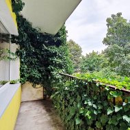 M3 na SZWEDEROWIE z widokiem na panoramę miasta