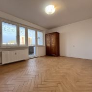 Chołoniewskiego 32, 3 pokoje, bez prowizji 
