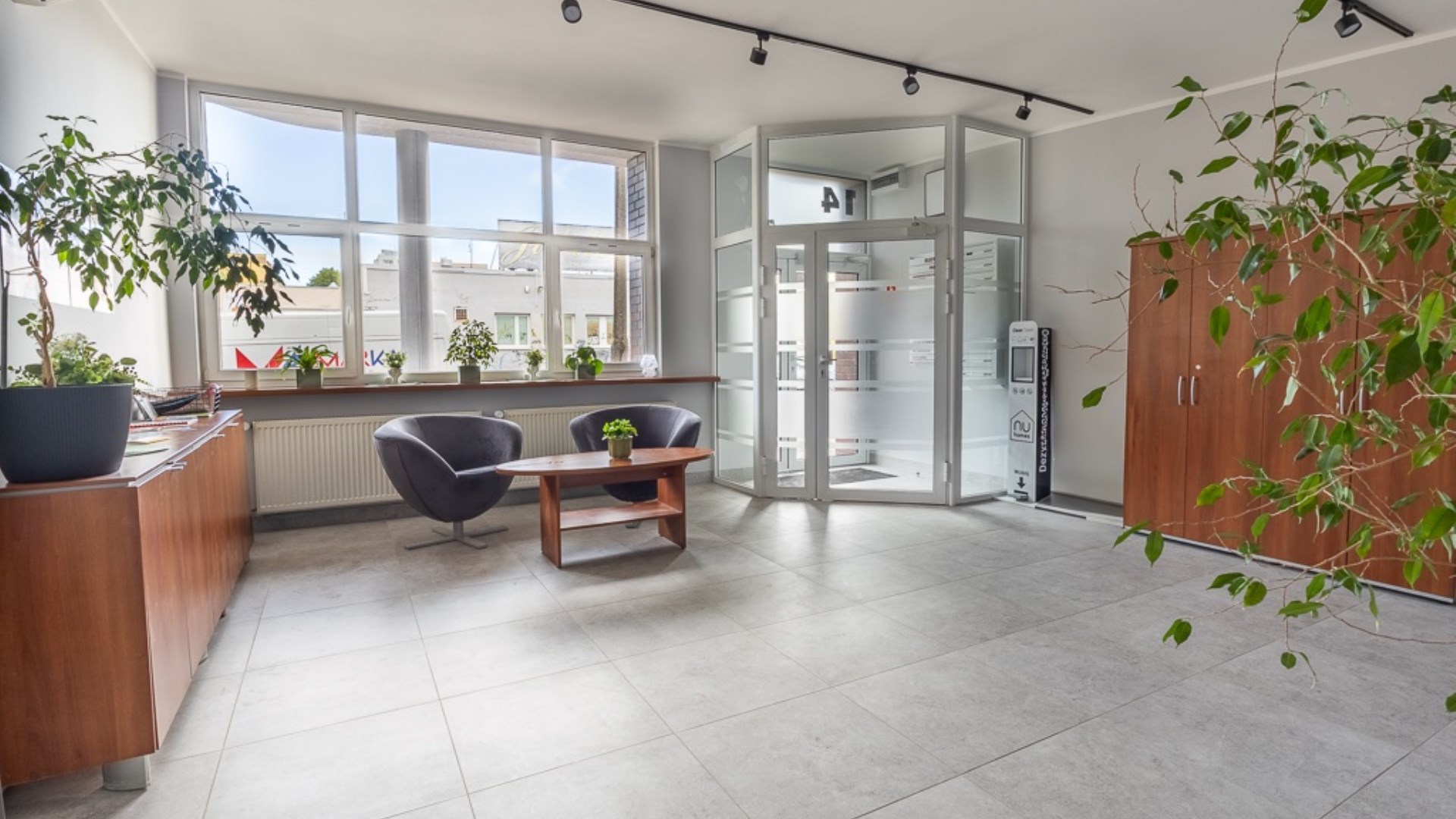  Do wynajęcia Lokale użytkowe  – od 16 m² do 70 m²