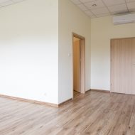 Do wynajęcia Lokale użytkowe  – od 16 m² do 70 m²