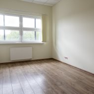  Do wynajęcia Lokale użytkowe  – od 16 m² do 70 m²