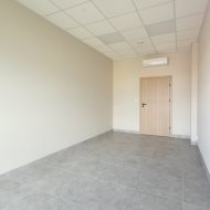 Lokal do wynajęcia  17 m²  po remoncie