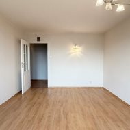 Mieszkanie 2 pokoje | loggia, widok i 10. piętro |