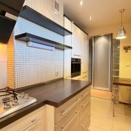 Mieszkanie 2 pokoje | loggia, widok i 10. piętro |