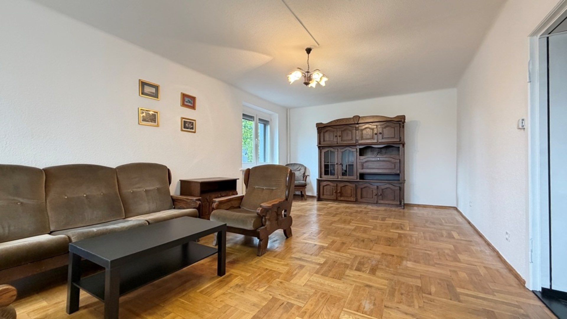 wynajmę wolnostojacy dom Jachcice 180m2 !!!