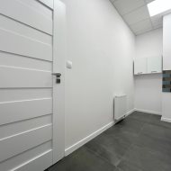 Wynajmę lokal biurowo-usługowy 30m2 Chodkiewicza51