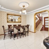 Dom dla dwóch rodzin | 240 m² | 8 pokoi | Łochowo