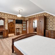 Dom dla dwóch rodzin | 240 m² | 8 pokoi | Łochowo