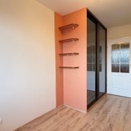 Mieszkanie 2 pokoje | loggia, widok i 10. piętro |