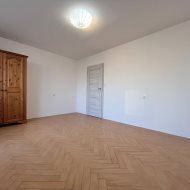 Szwederowo, Chołoniewskiego 32, 3 pokoje